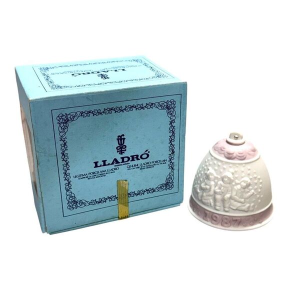 Vintage Lladro 1987 Holiday Porcelain Bell Ornament Collectible In Original Box - Picture 1 of 8